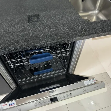 דירה With Pool *